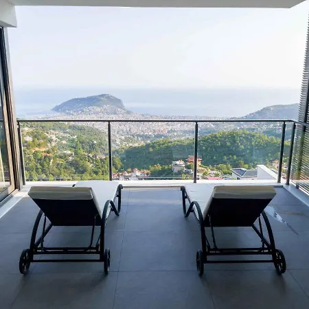 5 Star Alanya Mansion With Majestic Sea And Castle Views, White Wings Mansion 1001 Alanya
