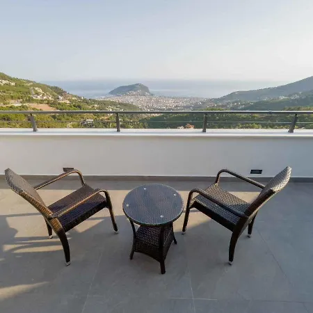 5 Star Alanya Mansion With Majestic Sea And Castle Views, White Wings Mansion 1001 Villa