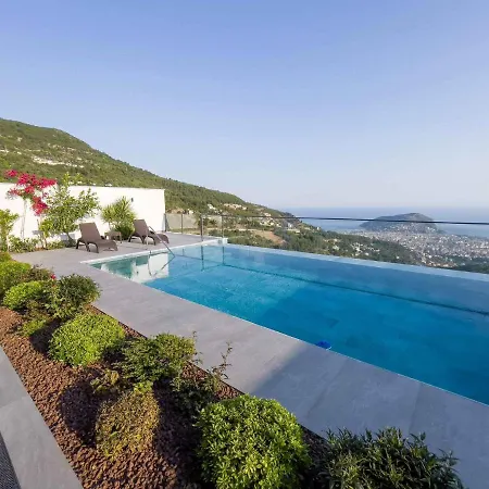 5 Star Alanya Mansion With Majestic Sea And Castle Views, White Wings Mansion 1001 Villa Alanya