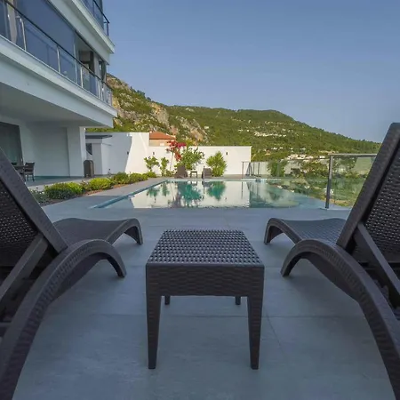 5 Star Alanya Mansion With Majestic Sea And Castle Views, White Wings Mansion 1001 Villa Alanya